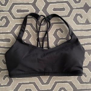 LuluLemon sports bra